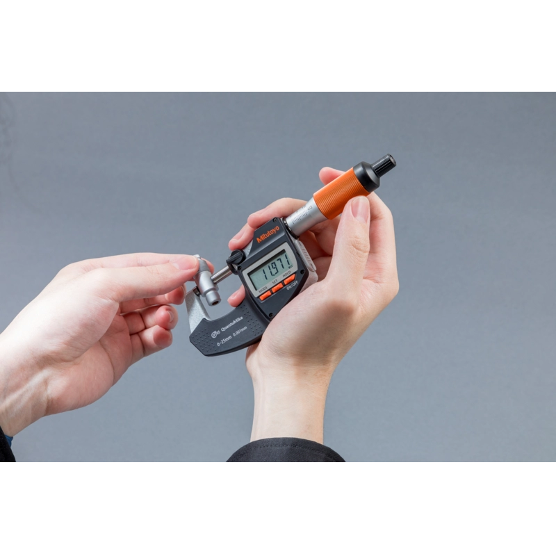 Digital Micrometer 293-140-40 Mitutoyo - Range: 0 - 25 mm - With bidirectional output