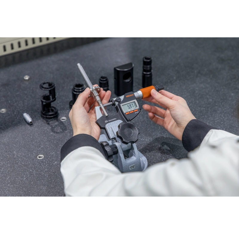 Digital Micrometer 293-141-40 Mitutoyo - Range: 25 - 50 mm - With bidirectional output