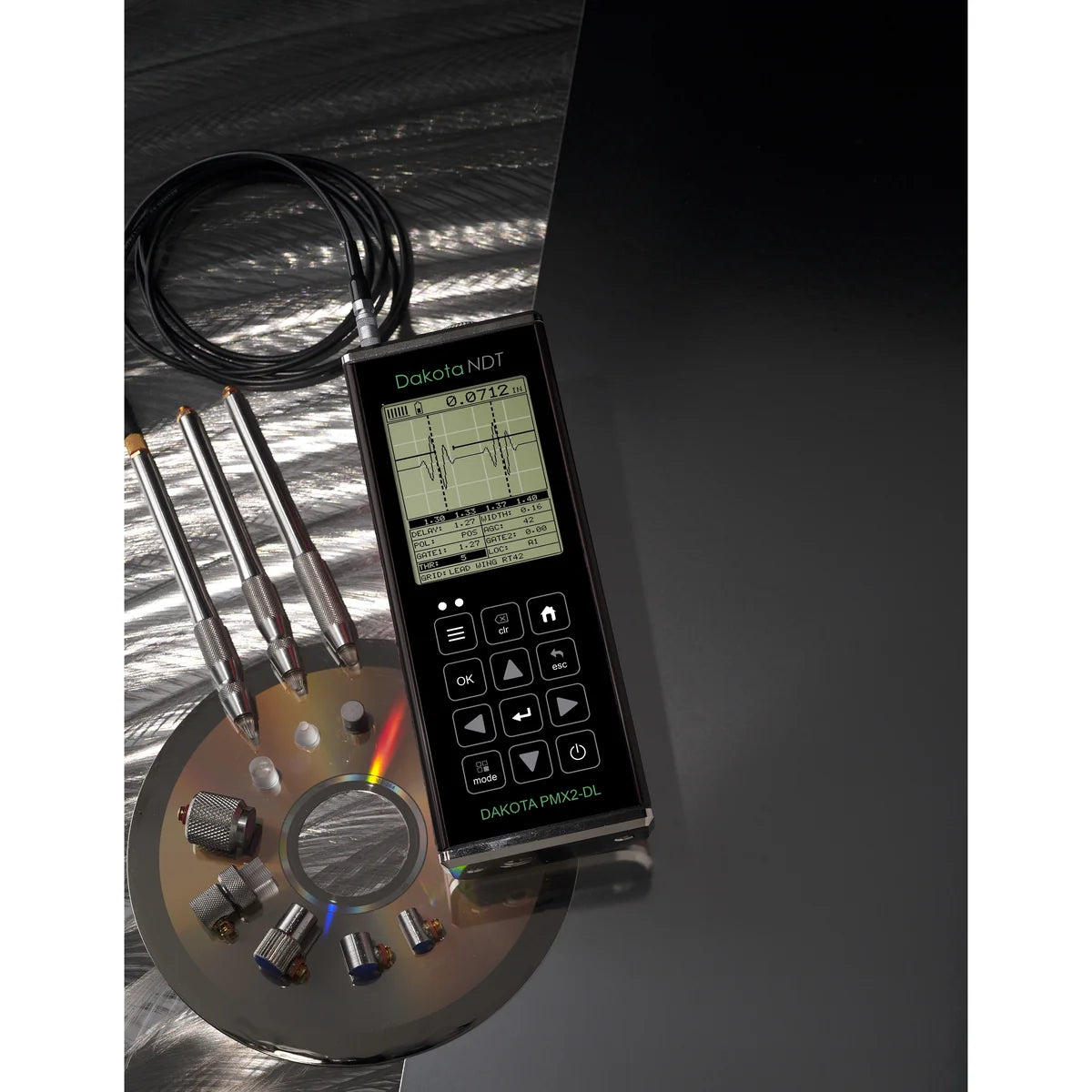 Dakota PMX2-DL con display A-scan su componente meccanico